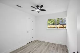 11615 Henley Dr, Houston, TX 77064 - Photo 29