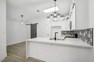 11615 Henley Dr, Houston, TX 77064 - Photo 9