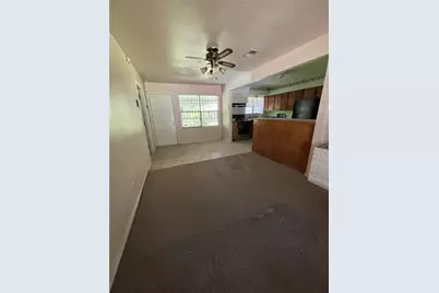 6159 Lyndhurst Drive, Houston, TX 77033 - Photo 5
