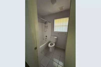 6159 Lyndhurst Drive, Houston, TX 77033 - Photo 17