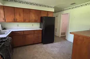 6159 Lyndhurst Dr, Houston, TX 77033 - Photo 7