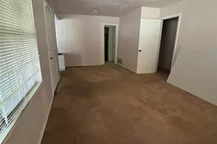 6159 Lyndhurst Dr, Houston, TX 77033 - Photo 3