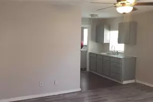 912 Jennetta St, Rosenberg, TX 77471 - Photo 5