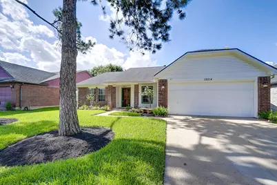 19214 Winding Branch Drive, Katy, TX 77449 - Photo 3