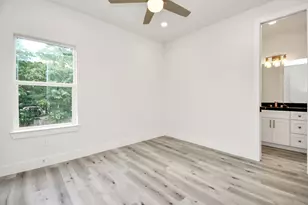 6551 Sealey St, Houston, TX 77091 - Photo 33