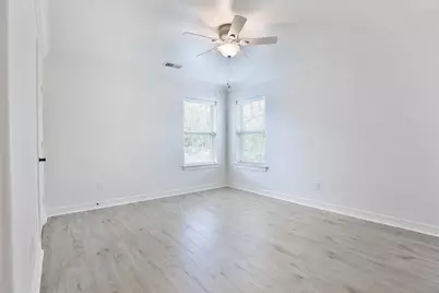 979 W 43rd Street, Houston, TX 77018 - Photo 29