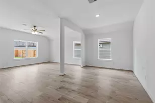12742 Dina Spgs Ln, Magnolia, TX 77354 - Photo 5
