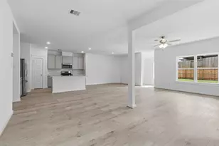 12742 Dina Spgs Ln, Magnolia, TX 77354 - Photo 5