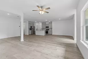 12742 Dina Spgs Ln, Magnolia, TX 77354 - Photo 7