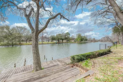 4611 Diamond Springs Drive, Missouri City, TX 77459 - Photo 3