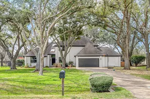 4611 Diamond Springs Dr, Missouri City, TX 77459 - Photo 1