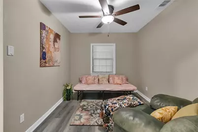 604 19th Avenue N, Texas City, TX 77590 - Photo 9