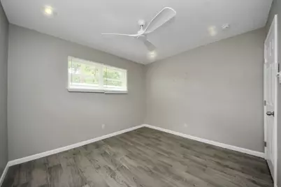 5435 Pardee Street #20, Houston, TX 77026 - Photo 11