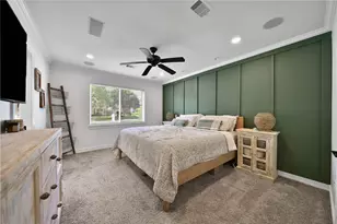1042 Chamboard Ln, Houston, TX 77018 - Photo 13