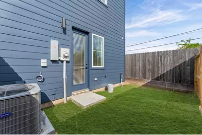 2308 Springwood Cove Lane, Houston, TX 77055 - Photo 35