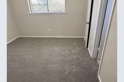 4931 E Ridge Creek Drive, Houston, TX 77053 - Photo 9