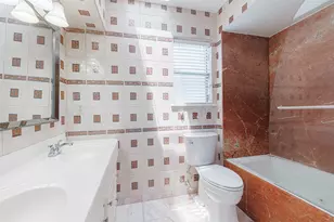 13911 Locke Ln, Houston, TX 77077 - Photo 7