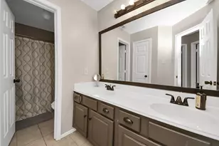 10514 Ravens Way, Baytown, TX 77523 - Photo 21