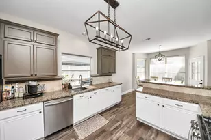 10514 Ravens Way, Baytown, TX 77523 - Photo 39