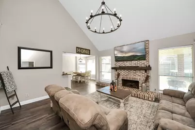 10514 Ravens Way, Baytown, TX 77523 - Photo 9