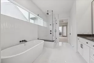 1659 Bingle Rd, Houston, TX 77055 - Photo 19