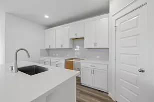214 Cross Gable Ln, Dayton, TX 77535 - Photo 21
