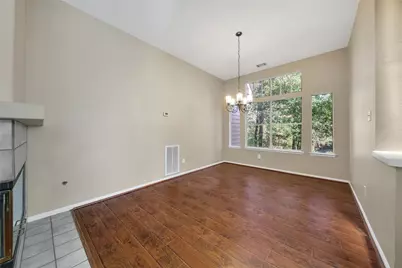 33 Mistyhaven Place, The Woodlands, TX 77381 - Photo 11
