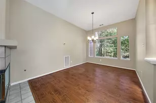 33 Mistyhaven Pl, The Woodlands, TX 77381 - Photo 11