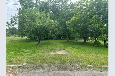 3514 Omega Street, Houston, TX 77022 - Photo 1