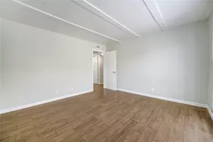 6200 W Tidwell Rd, Houston, TX 77092 - Photo 9