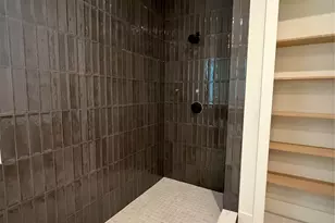 827 W 16th St, Houston, TX 77008 - Photo 11