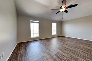 22238 Queenbury Hills Dr, Houston, TX 77073 - Photo 9