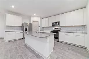 7207 Sunbreeze Ln, Rosenberg, TX 77469 - Photo 5
