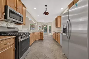 18515 Autumn Park Dr, Houston, TX 77084 - Photo 17