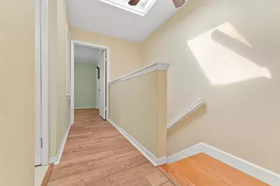 5050 Glenmont Drive #F5, Houston, TX 77081 - Photo 13
