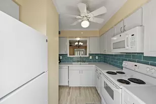 5050 Glenmont Dr, Houston, TX 77081 - Photo 7