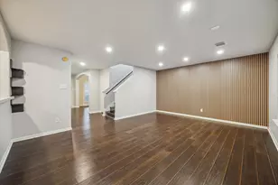 9842 Lynette Falls Dr, Houston, TX 77095 - Photo 3