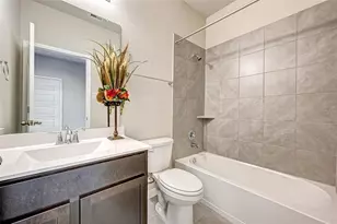 8527 Golden Field Dr, Rosenberg, TX 77469 - Photo 35