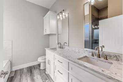 637 Round Prairie Rd, Huntsville, TX 77320 - Photo 19