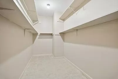 4919 Valkeith Drive, Houston, TX 77096 - Photo 17