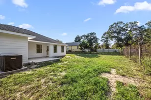 103 County Road 5019, Cleveland, TX 77327 - Photo 31