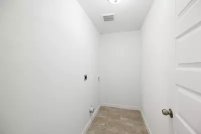 103 County Road 5019, Cleveland, TX 77327 - Photo 25