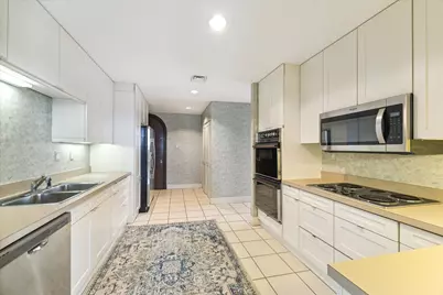 1111 Hermann Drive #7F, Houston, TX 77004 - Photo 11