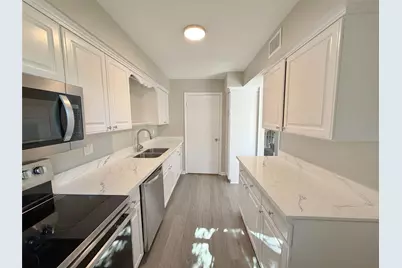 2115 Winrock Boulevard #40, Houston, TX 77057 - Photo 13