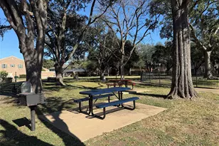 2115 Winrock Blvd, Houston, TX 77057 - Photo 27
