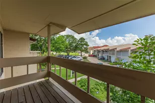 38 Regency Pt, Conroe, TX 77356 - Photo 23