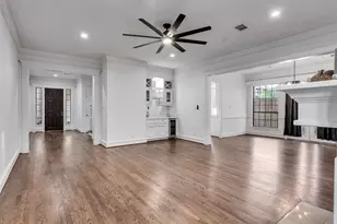 2525 Nantucket Dr, Houston, TX 77057 - Photo 5