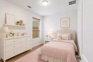 1052 Shl Crk Trl, Conroe, TX 77304 - Photo 5