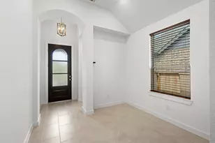 1052 Shl Crk Trl, Conroe, TX 77304 - Photo 9