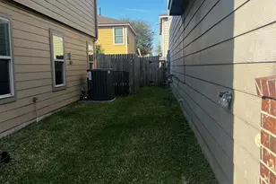 2706 Piney Lake Ct, Houston, TX 77038 - Photo 21